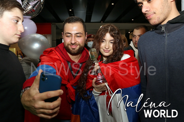 Welcome_Home_286229.JPG