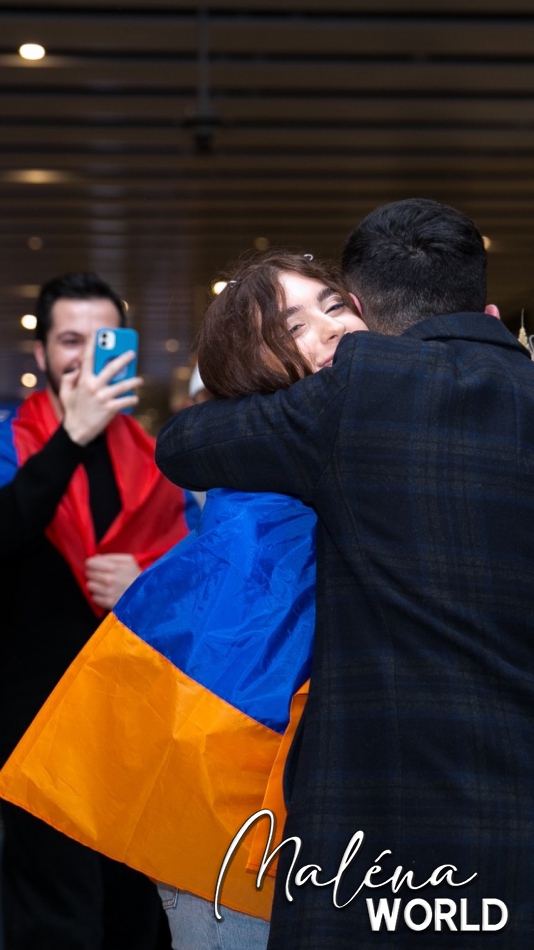 Welcome_Home_282429.jpg