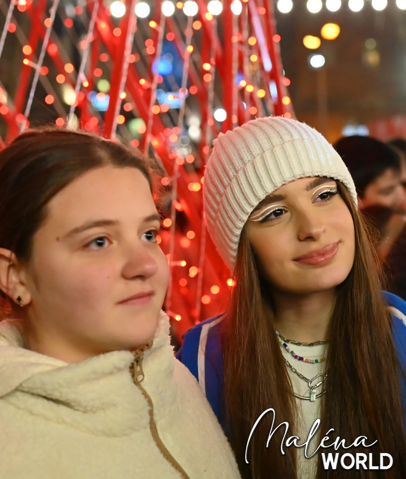 Click to view full size image
==============
Memories_282629.jpg Memories_282629.jpg