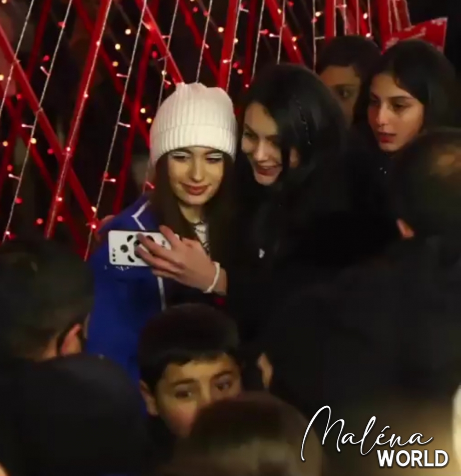 Click to view full size image
==============
Memories_283929.jpg Memories_283929.jpg