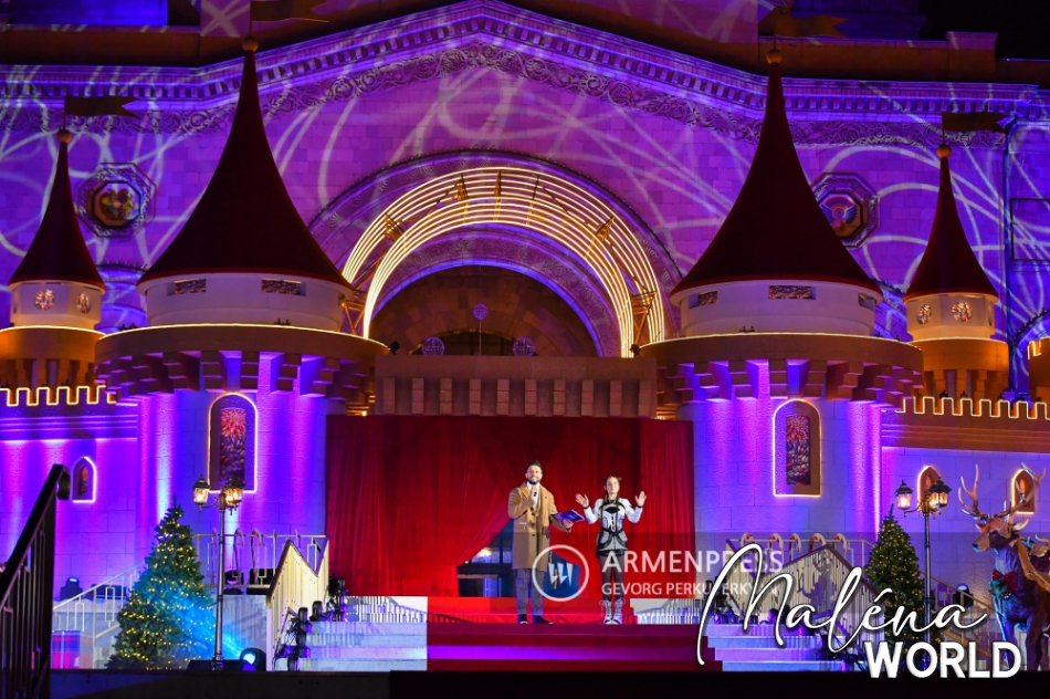 Opening_Ceremony_28129.jpg