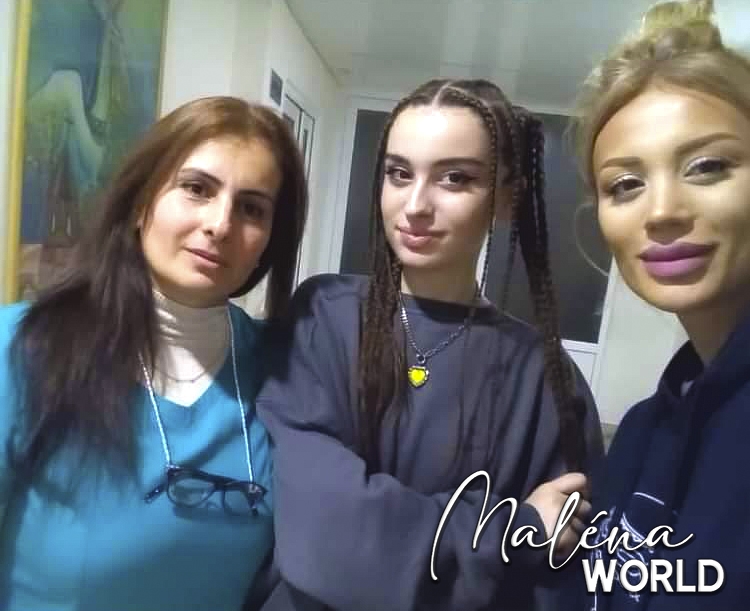 Backstage_28429.jpg