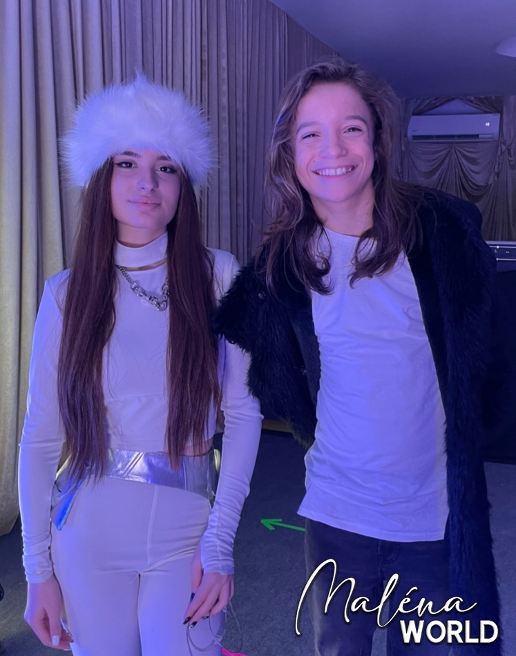 Backstage_281629.jpg