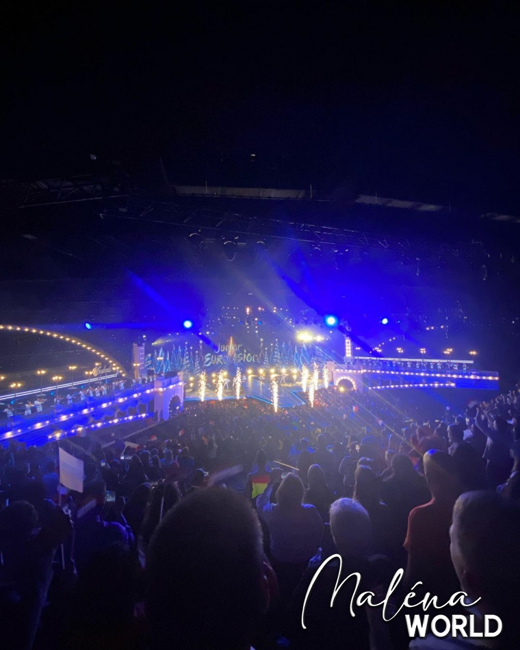 Stage_284829.jpg
