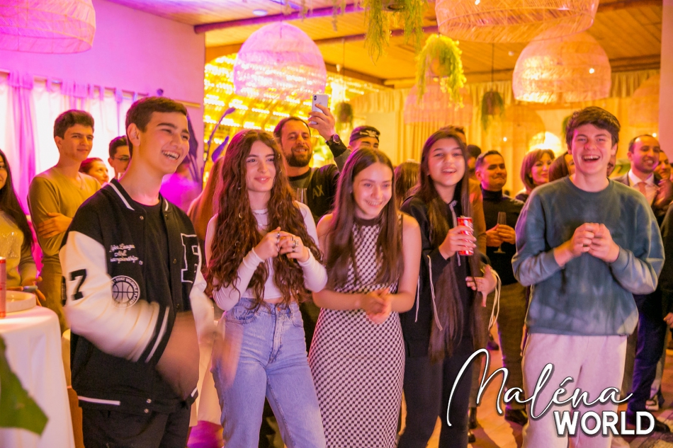 Welcome_Party_281429.jpg
